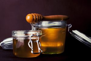 disguise kratom's taste with honey